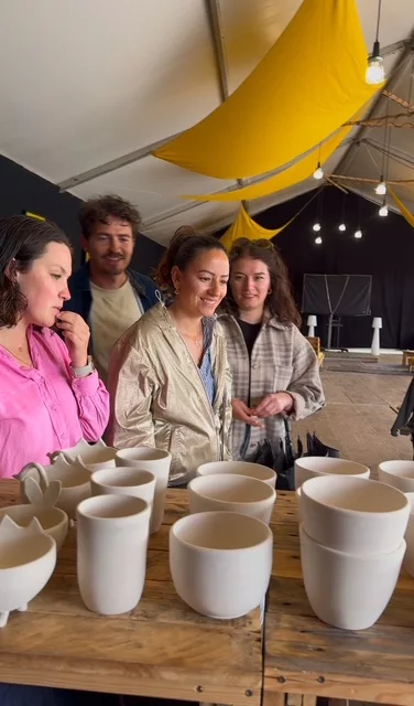Peinture sur céramique Nantes – Atelier à la guinguette avec Gwen